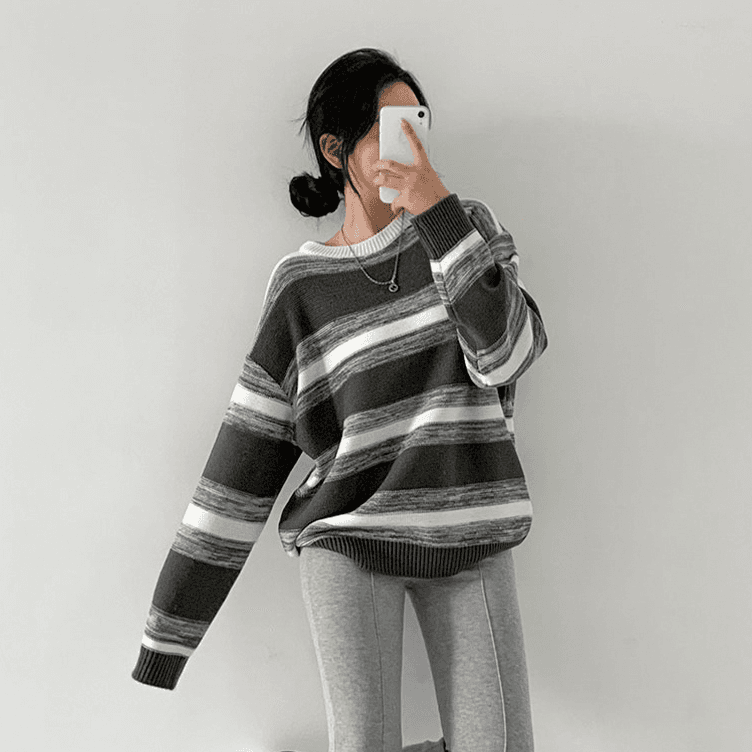 ゆったりボーダー柄オーバーサイズニット ボーダー服