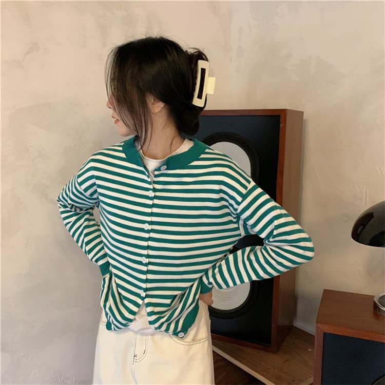 ボーダー服カーディガン 大人可愛いボーダーニット