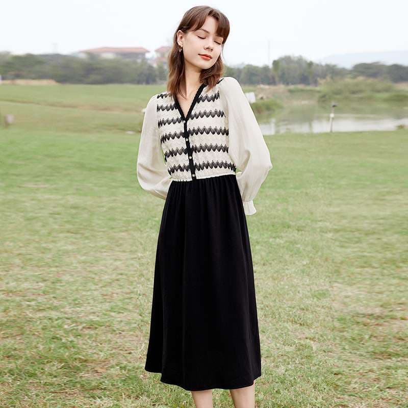 シェブロン柄ニットワンピース ボーダー服