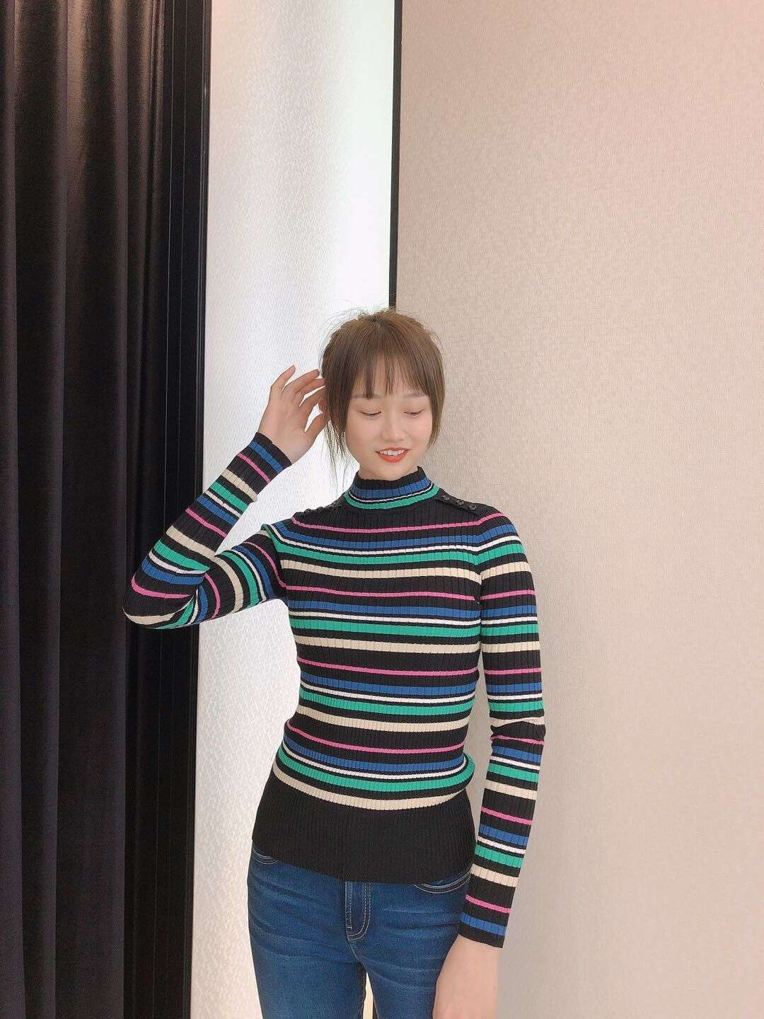 マルチボーダー柄リブニットセーター ボーダー服