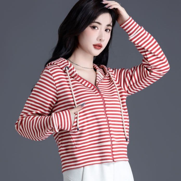 ボーダー服 爽やか海風フードつきジップパーカー