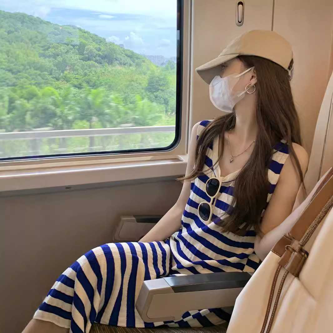 ボーダー服 旅行にぴったりボーダーマキシワンピース
