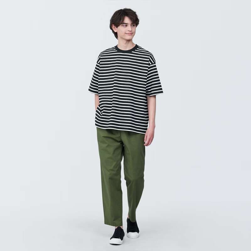 ゆったりシルエットのボーダーTシャツ ボーダー服