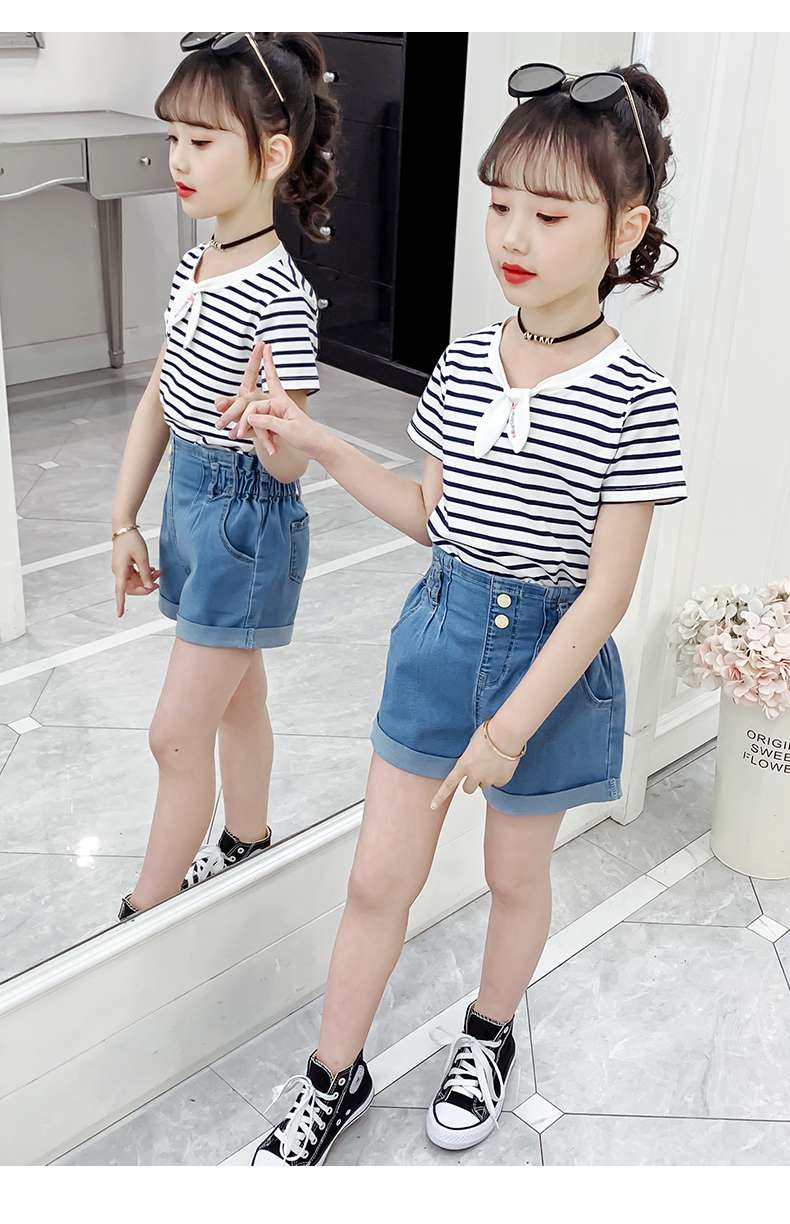夏のさわやかセーラー風ボーダーTシャツ ボーダー服