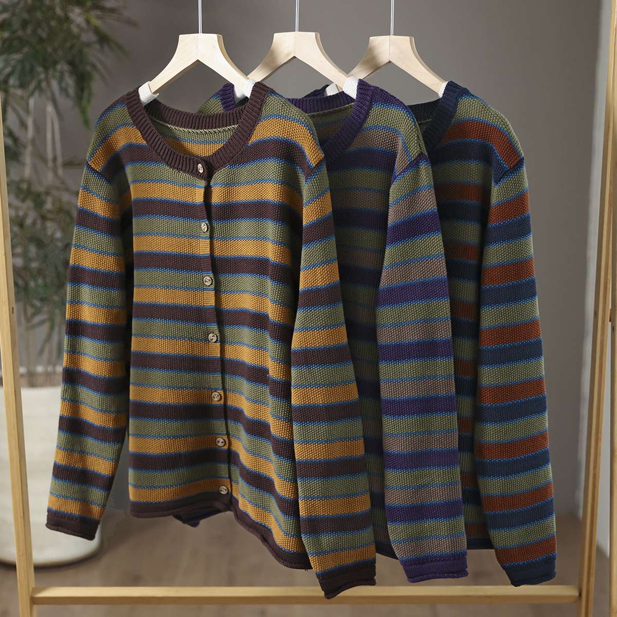 レトロボーダー柄カーディガン ボーダー服