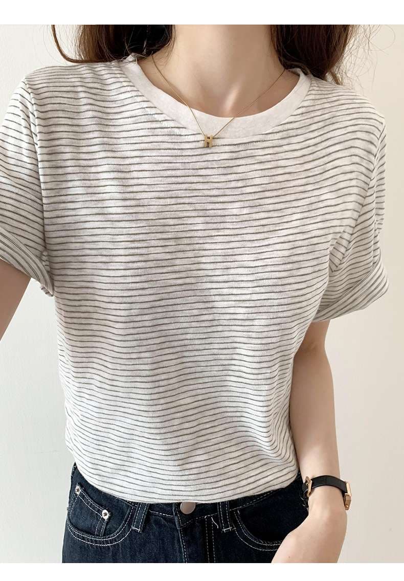 シンプル細ボーダークルーネックTシャツ ボーダー服