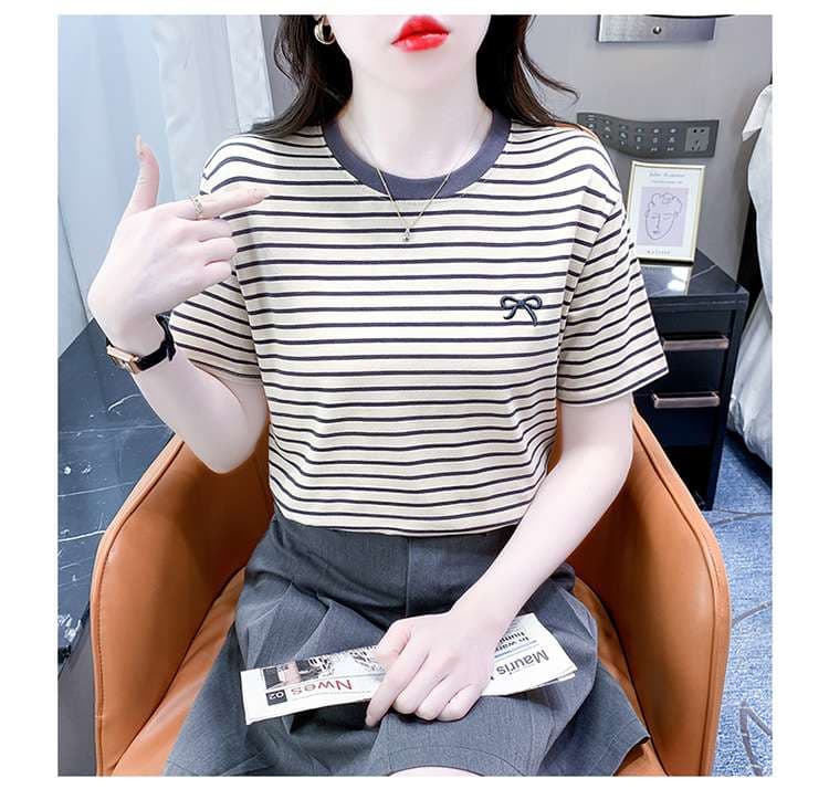 リボン刺繍入りマリンボーダーTシャツ ボーダー服
