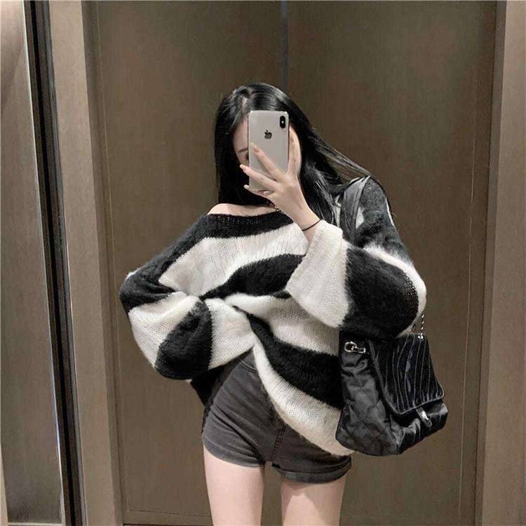 オフショルダーボーダーニットワンピース ボーダー服