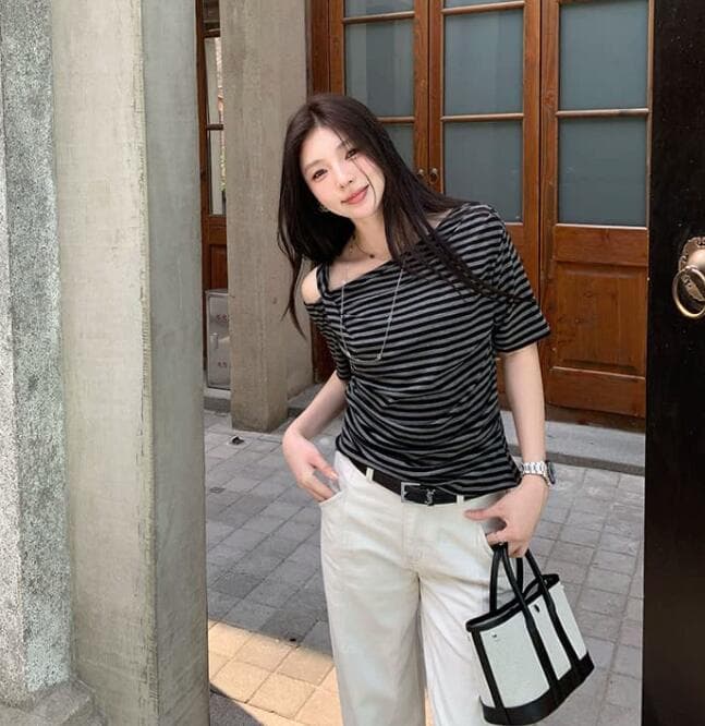 ボーダー服 Tシャツ ボーダー柄半袖Tシャツ オフショルダー リボン付きレディース