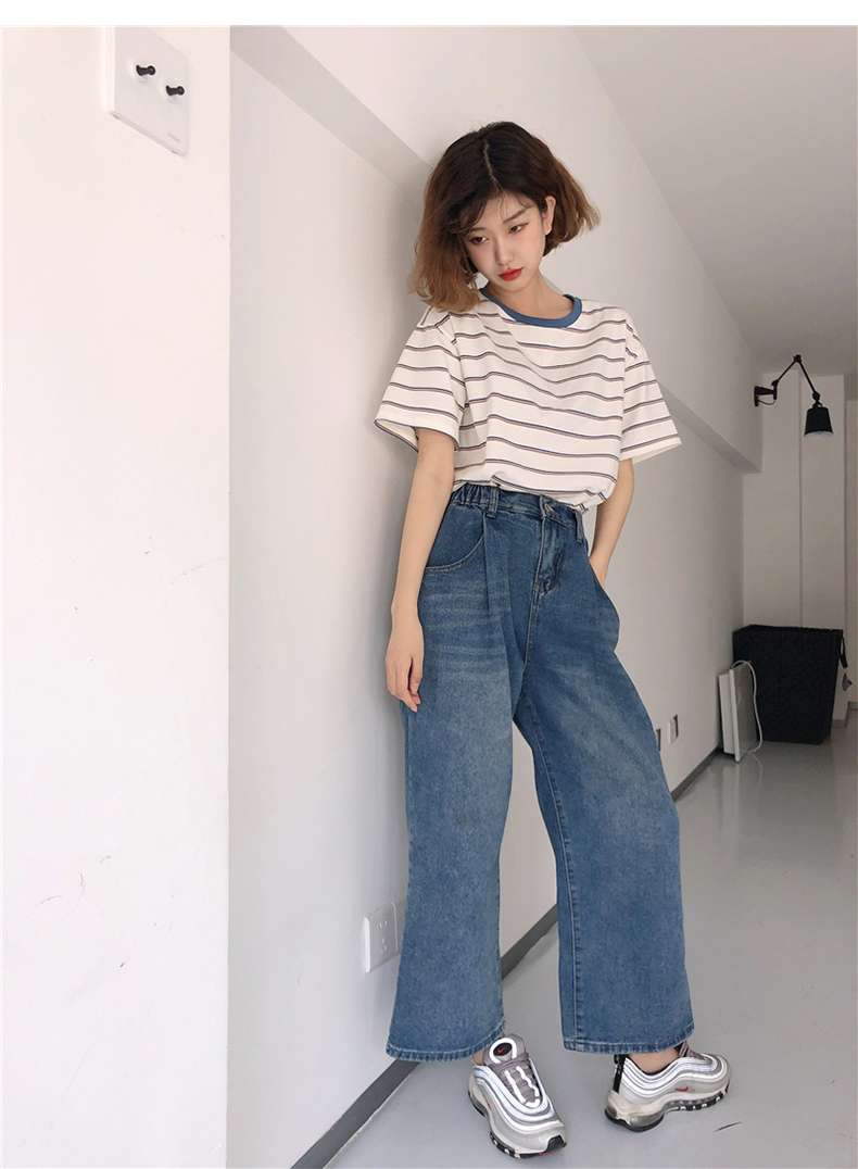 ゆったりシルエットのボーダーTシャツ ボーダー服