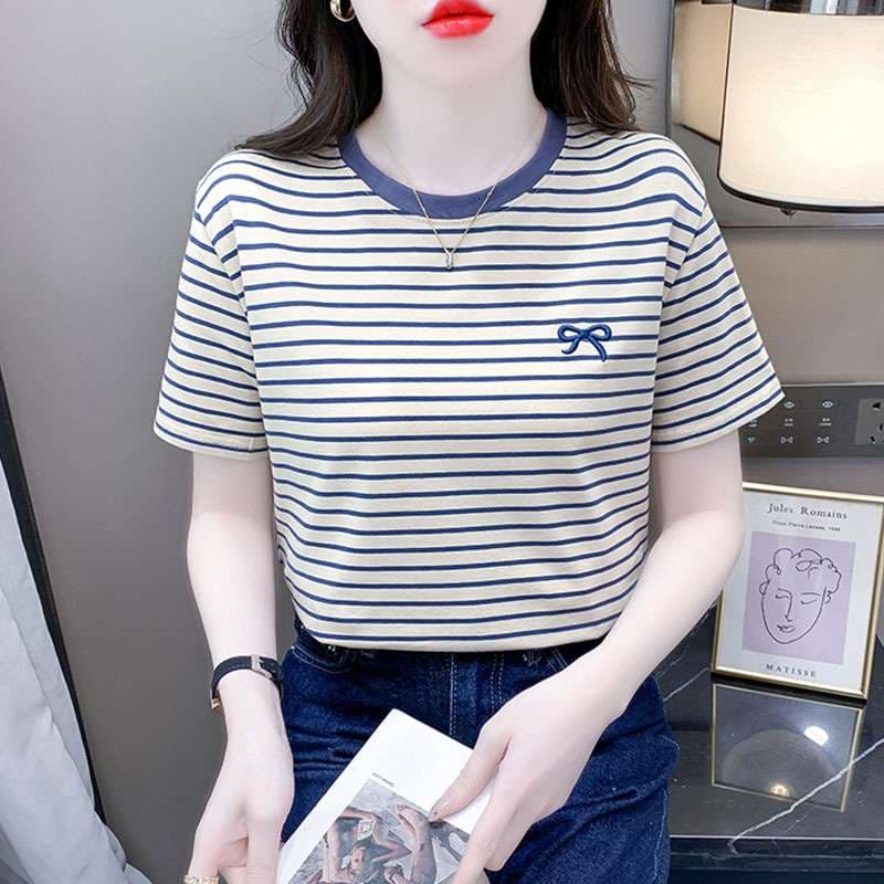 リボン刺繍入りマリンボーダーTシャツ ボーダー服