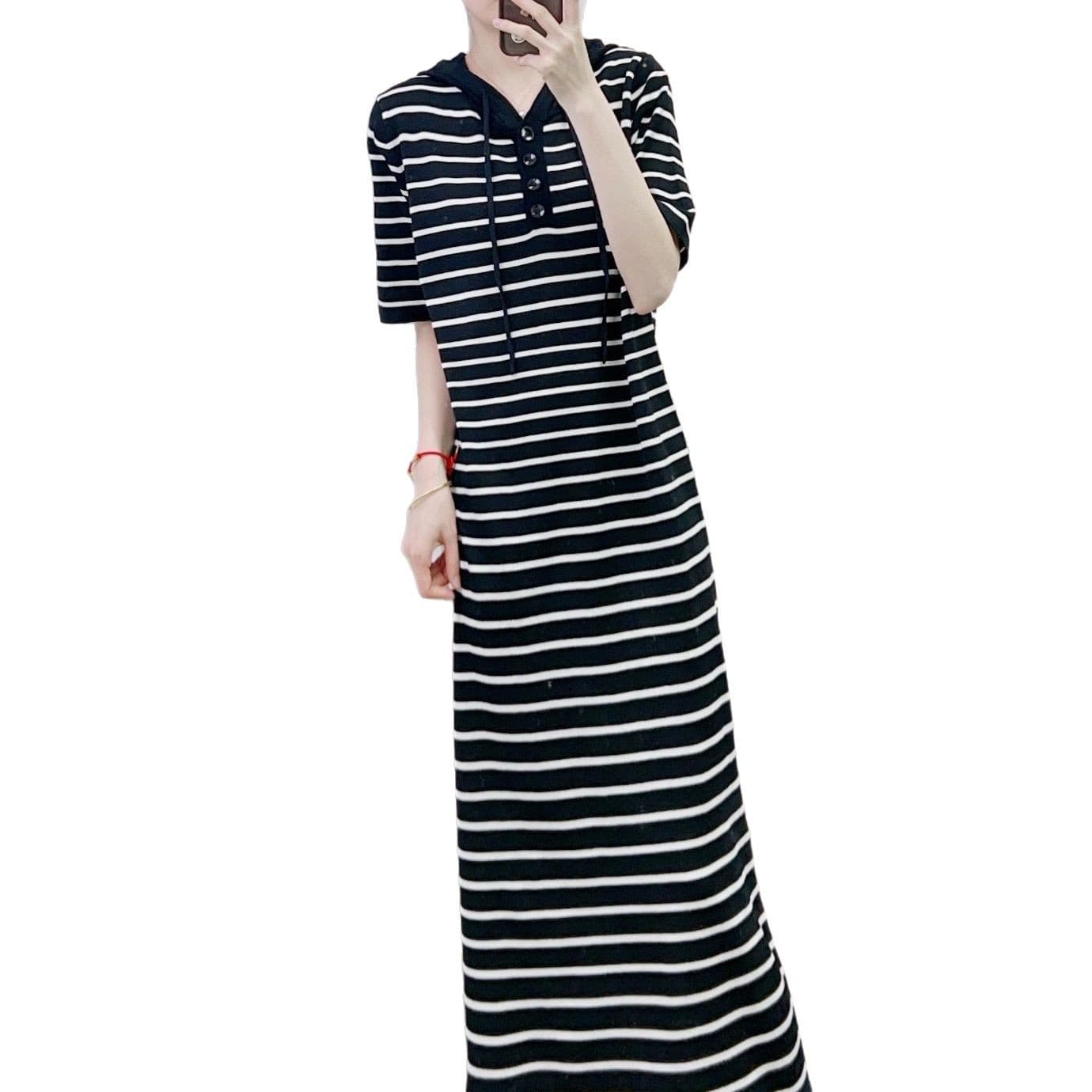 ボーダー服 フード付きボーダーニットワンピース