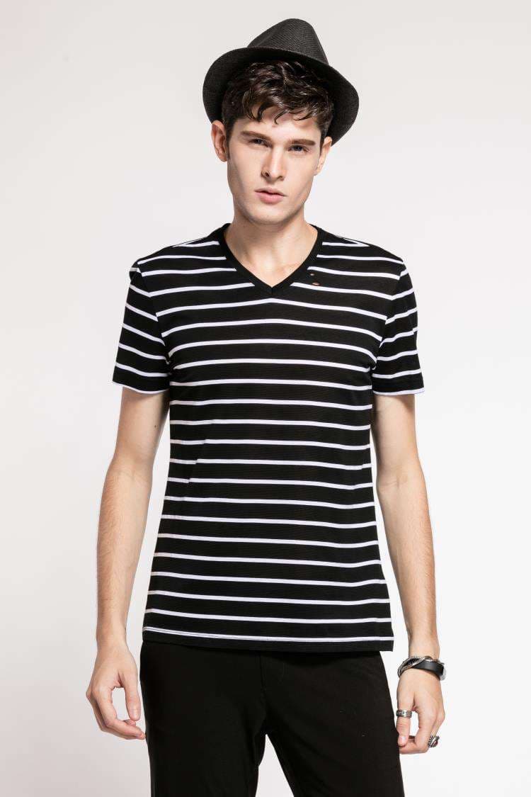 スタイリッシュ V ネックボーダーTシャツ ボーダー服