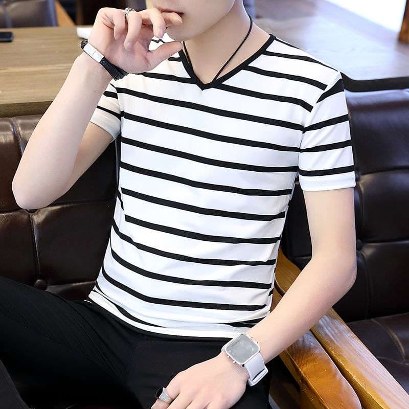 Vネック ボーダー柄 半袖Tシャツ ボーダー服