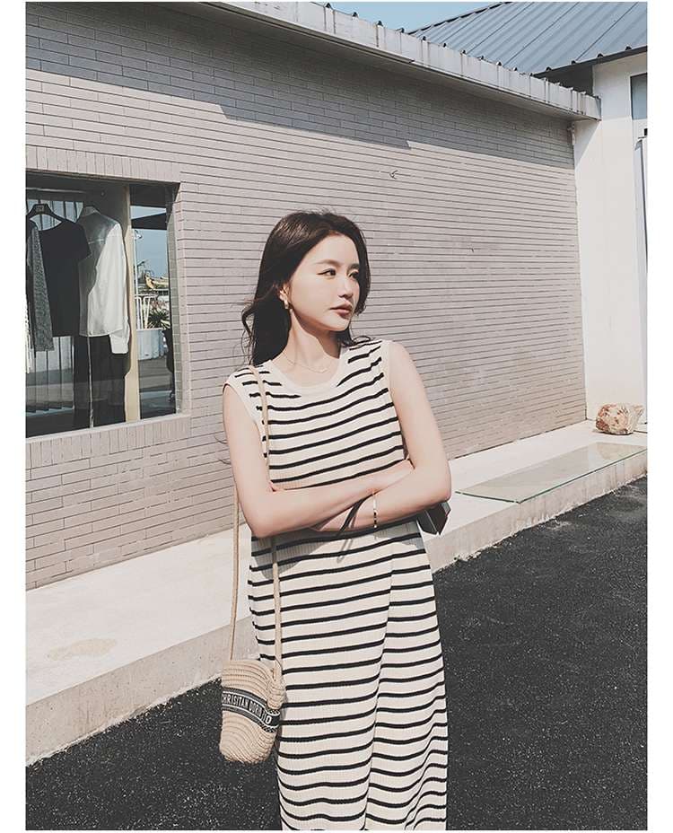 フリンジ付きボーダーマキシワンピース ボーダー服