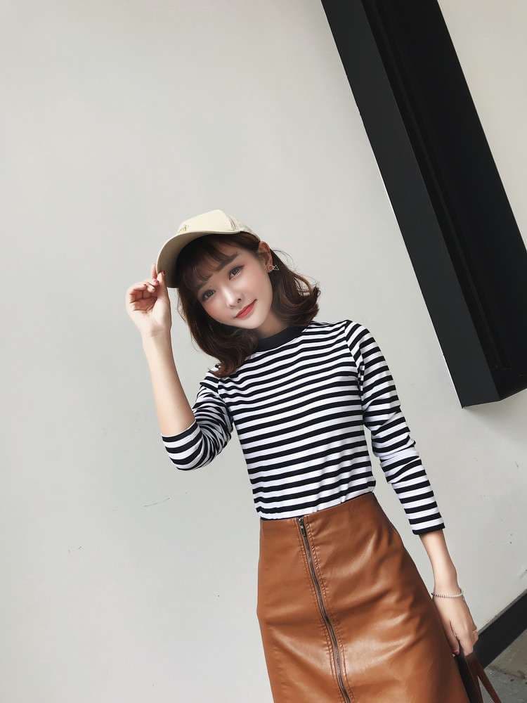 シンプルボーダーモックネック長袖Tシャツ ボーダー服