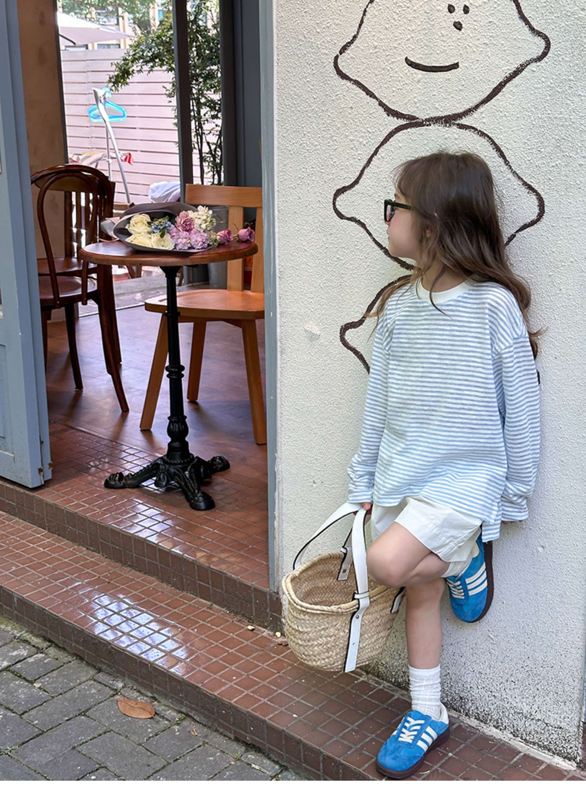 ゆったりシルエットのボーダー長袖Tシャツ ボーダー服