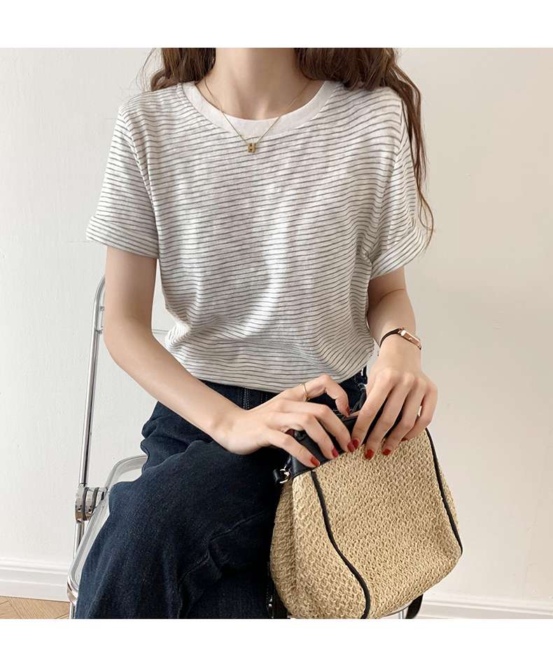 シンプル細ボーダークルーネックTシャツ ボーダー服