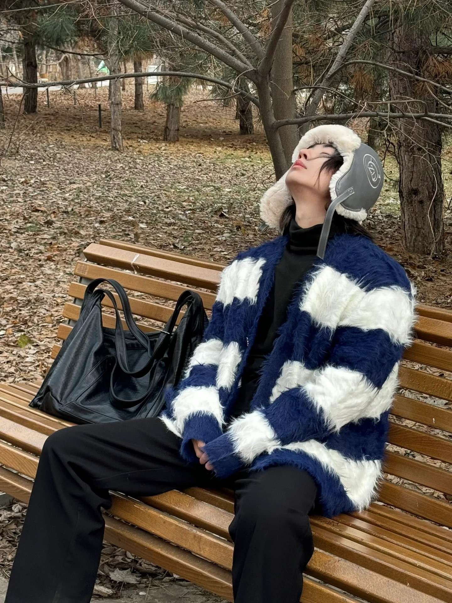 ふわふわストライプニットカーディガン ボーダー服