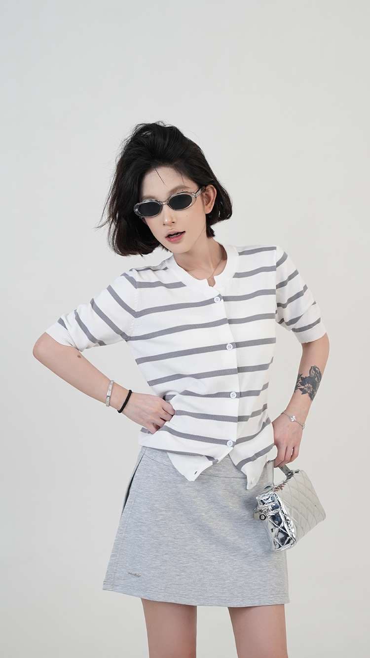 ボーダー柄半袖ニットカーディガン ボーダー服