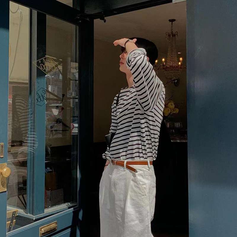 シンプルスタイリッシュ ボーダー長袖Tシャツ ボーダー服