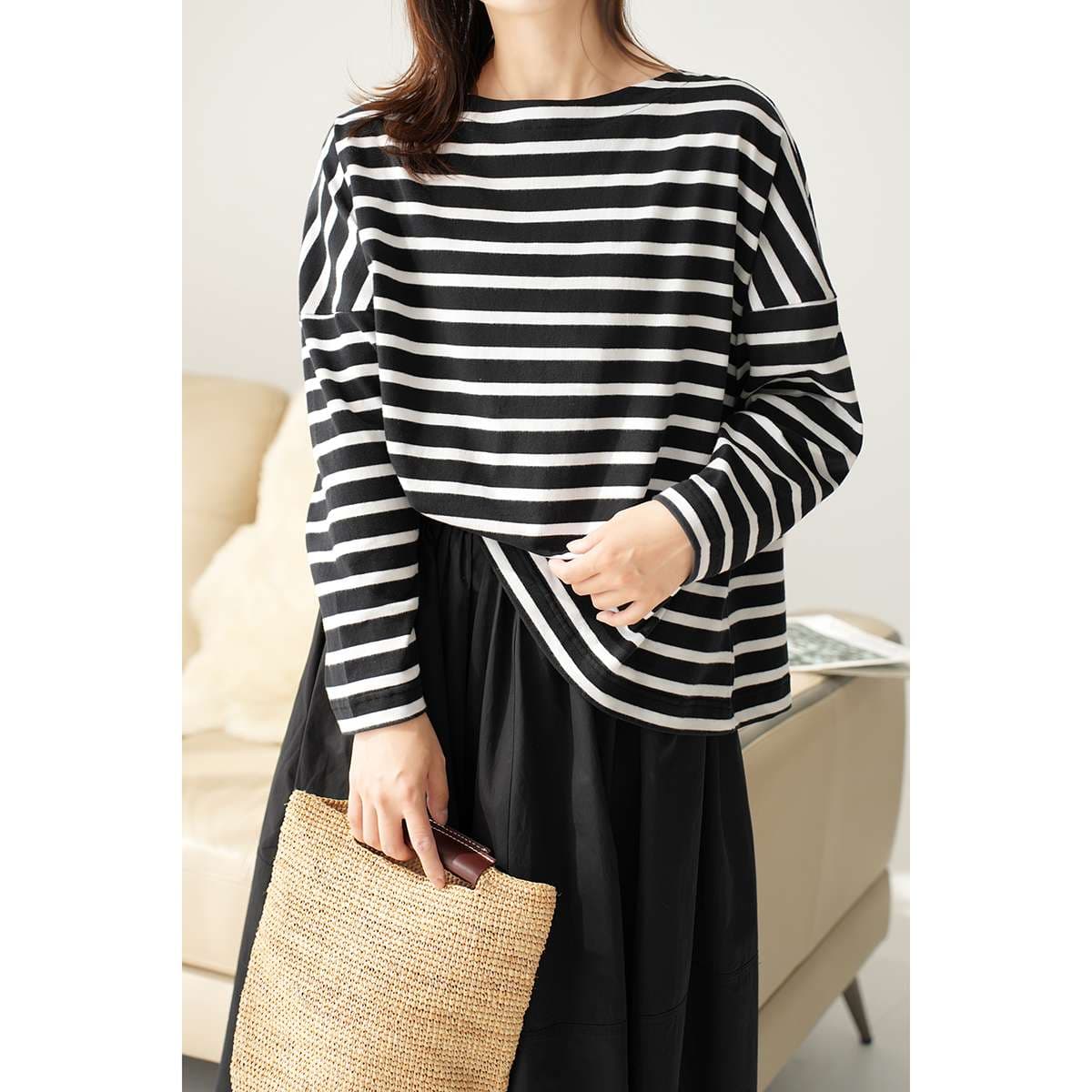 ゆったりシルエットのボーダーカットソー ボーダー服