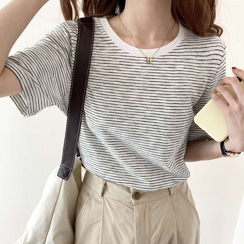 シンプル細ボーダークルーネックTシャツ ボーダー服