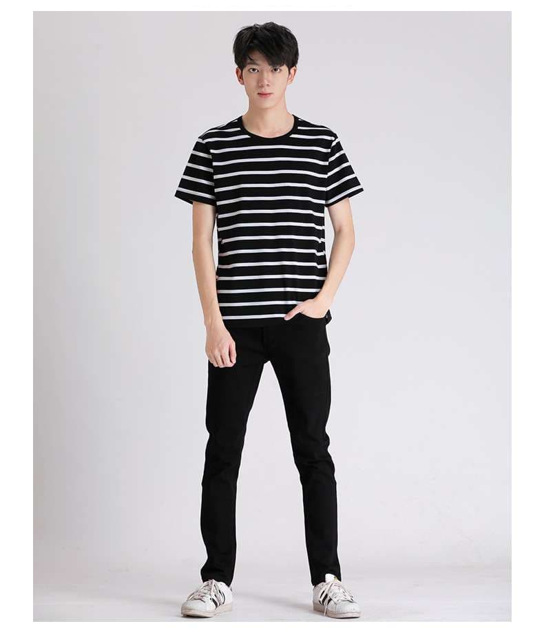 しなやかな縞模様クルーネック半袖Tシャツ ボーダー服