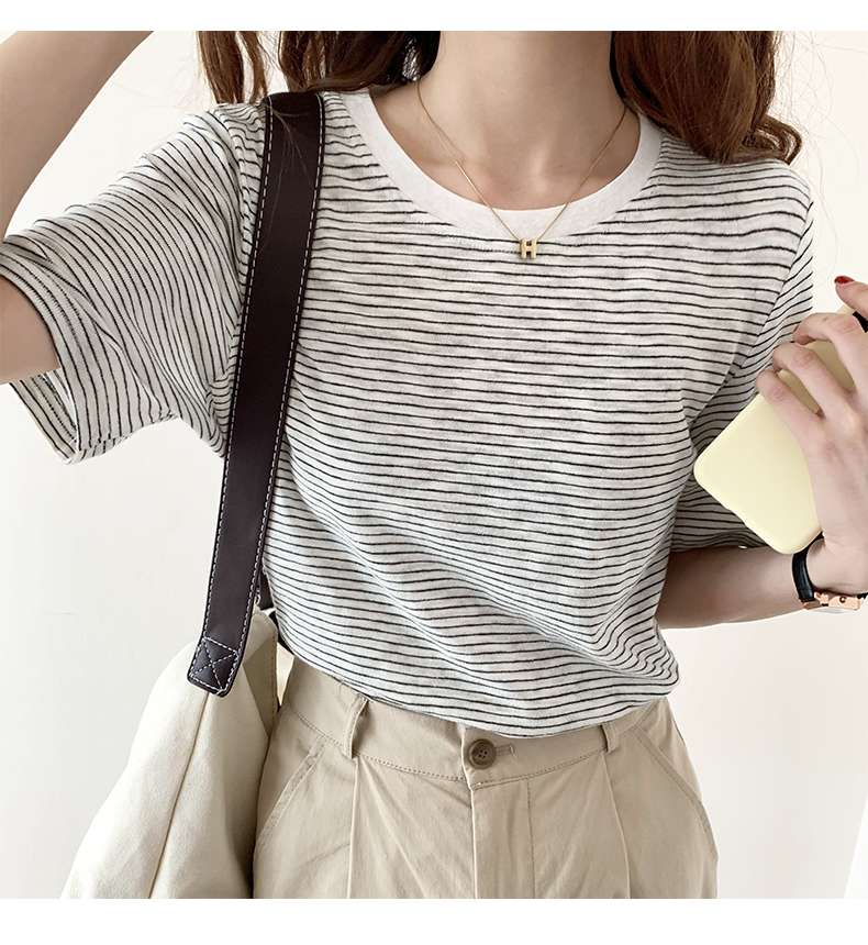 シンプル細ボーダークルーネックTシャツ ボーダー服