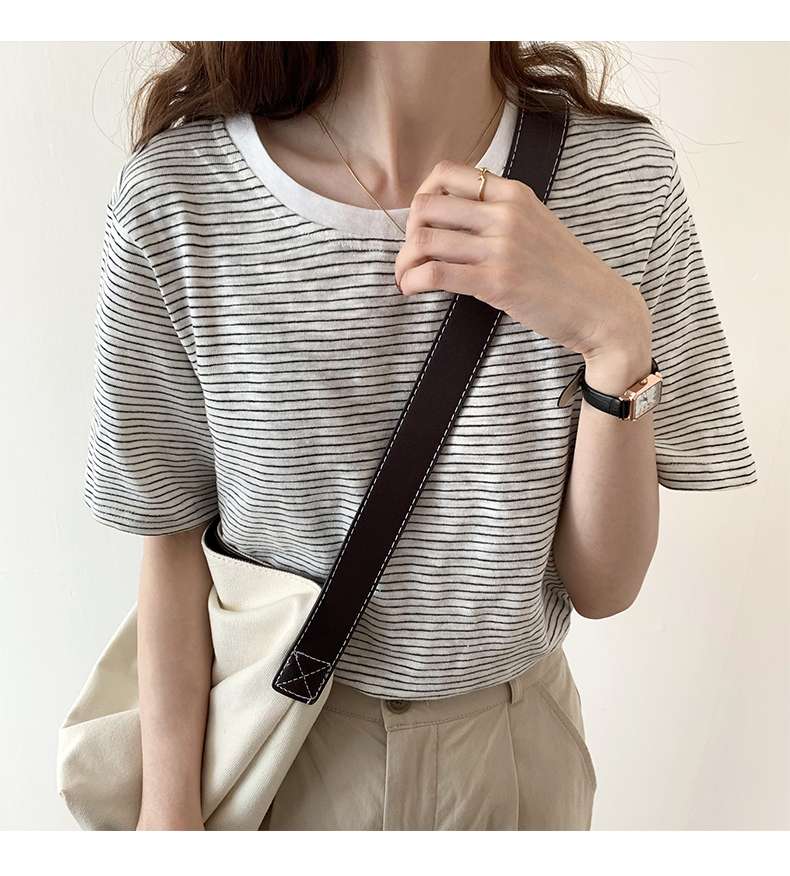 シンプル細ボーダークルーネックTシャツ ボーダー服