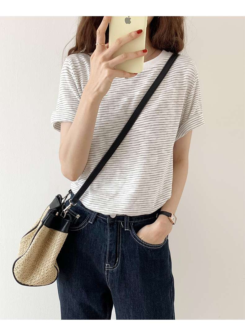 シンプル細ボーダークルーネックTシャツ ボーダー服
