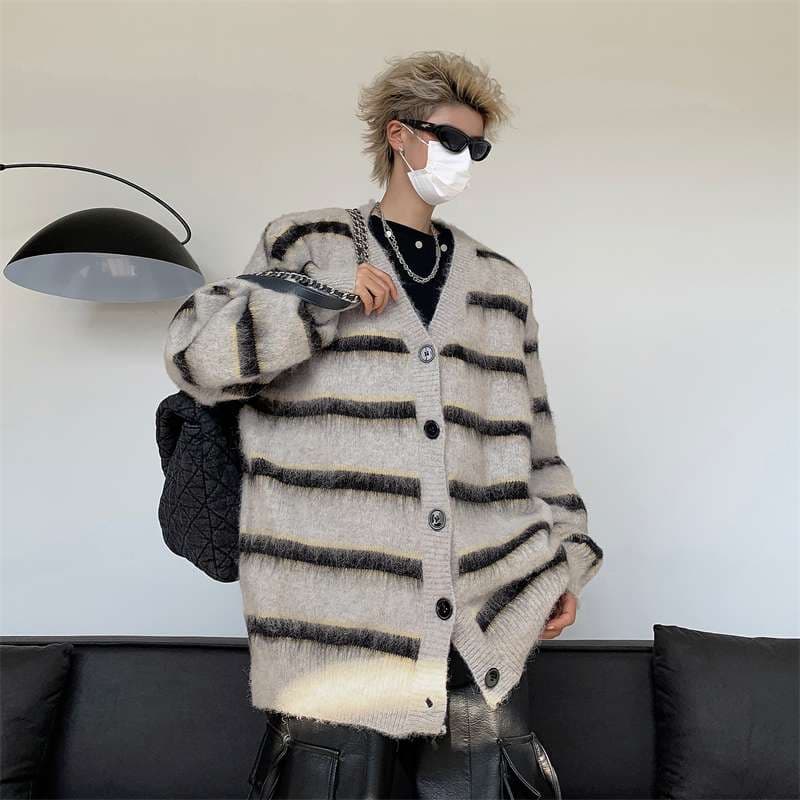 モコモコボーダー柄オーバーサイズカーディガン ボーダー服