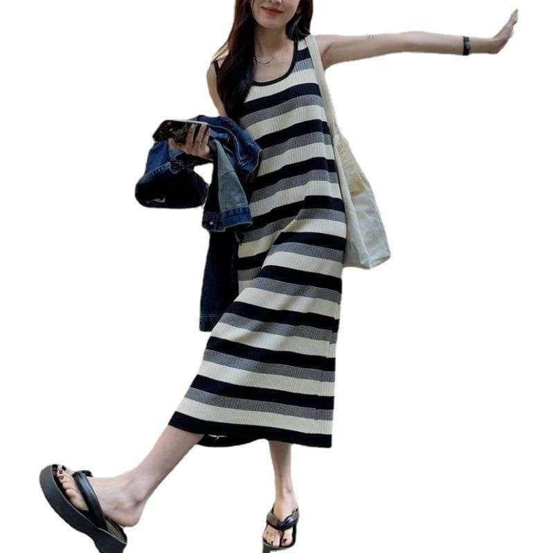 リブ編みストライプノースリーブマキシワンピース ボーダー服