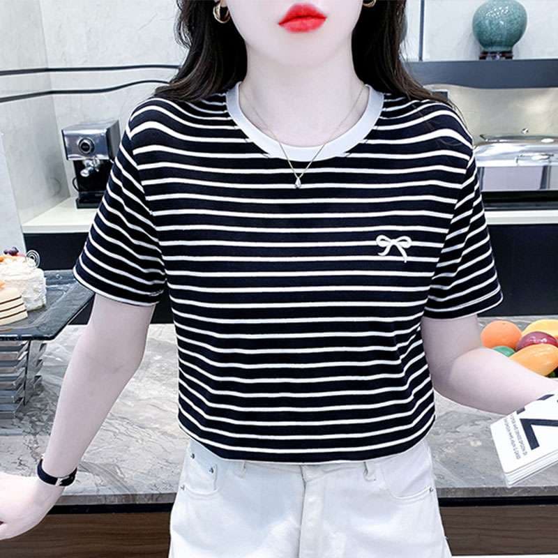 リボン刺繍入りマリンボーダーTシャツ ボーダー服
