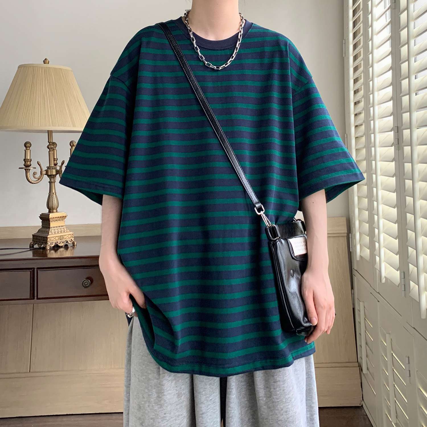 ゆったりシルエットのボーダーTシャツ ボーダー服