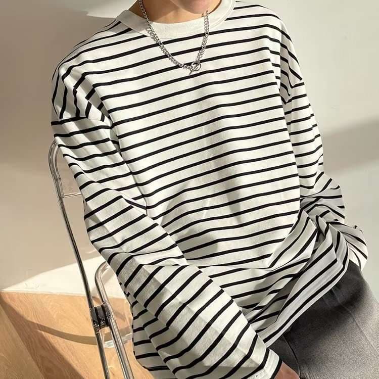 ゆったりシルエットのボーダー長袖カットソー ボーダー服