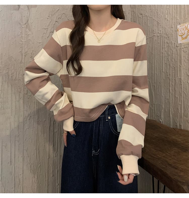 ボーダー服 Tシャツ ボーダー柄 丸首ショート丈Tシャツ長袖レディース