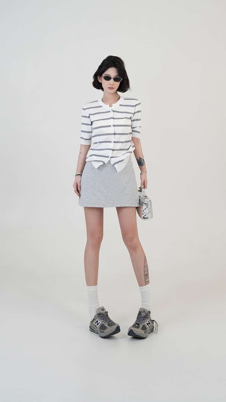 ボーダー柄半袖ニットカーディガン ボーダー服
