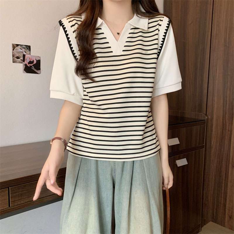ボーダー柄ニットベスト重ね着風ポロシャツ ボーダー服